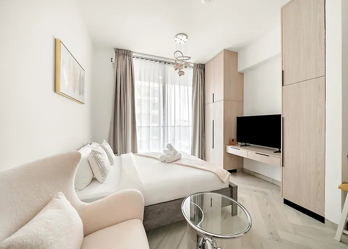 Cozy Studio In Empire Residence